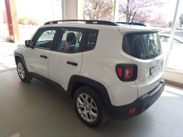 JEEP RENEGADE 5P 1,8 SPORT 4X2 2018 - Imagen 5