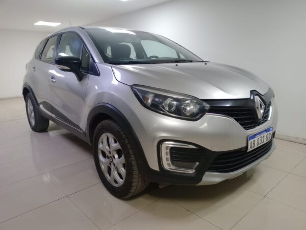 RENAULT CAPTUR 5P 2,0 ZEN 2017