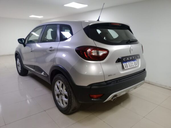 RENAULT CAPTUR 5P 2,0 ZEN 2017 - Imagen 3