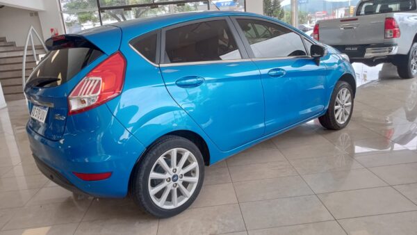 FORD FIESTA KINETIC 5P 1,6 TITANIUM 2018 - Imagen 4