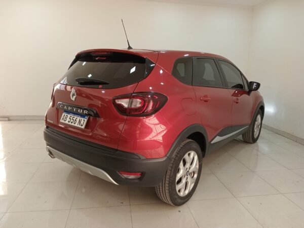 RENAULT CAPTUR 5P 2,0 ZEN 2017 - Imagen 3