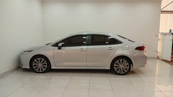 TOYOTA COROLLA 4P 2,0 SEG CVT 2020 - Imagen 9