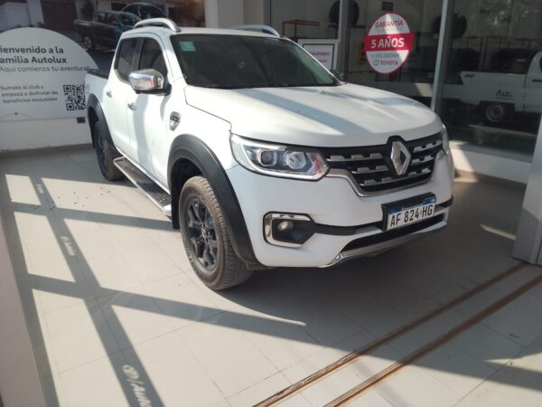RENAULT ALASKAN 2.3 TDI OUTSIDER 4x4 AT
