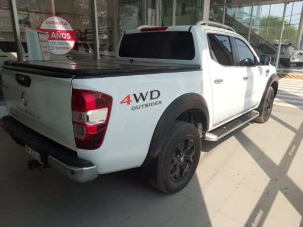 RENAULT ALASKAN 2.3 TDI OUTSIDER 4x4 AT - Imagen 8