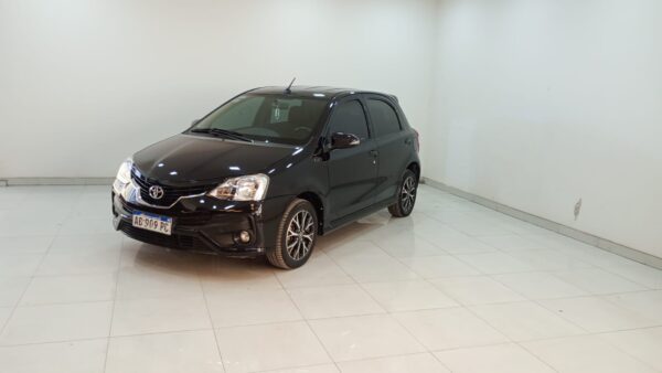 TOYOTA ETIOS 5P 1,5 PLATINUM 4AT 2017