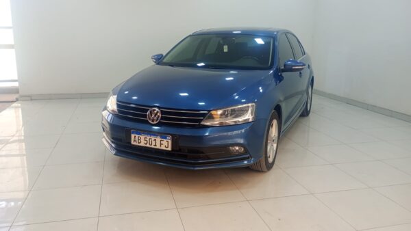 VOLKSWAGEN VENTO 4P 1,4 150CV HIGHLINE DSG