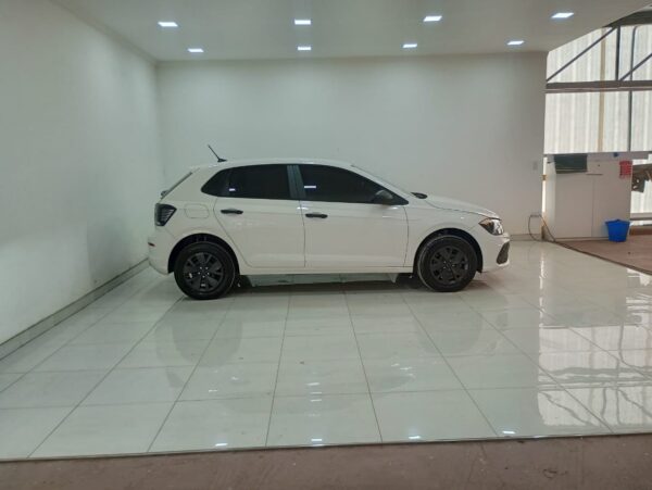 VOLKSWAGEN  POLO 5P 1.6 MSI TRACK MT - Imagen 2