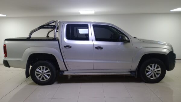 VOLKSWAGEN AMAROK PICK - UP O/C 2,0 TOI 140CV 4X2 TRENO 2017 - Imagen 3