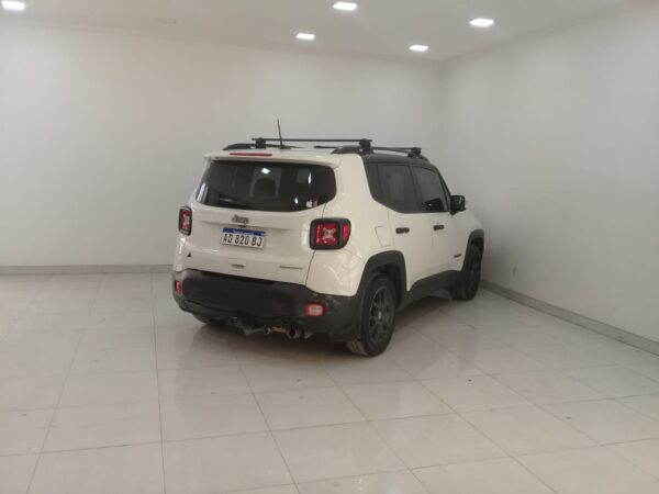 JEEP RENEGADE 5P 1,8 SPORT 4X2 2018 - Imagen 3