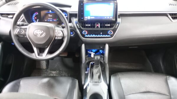 TOYOTA COROLLA CROSS 5P SEG CVT 2,0 - Imagen 10