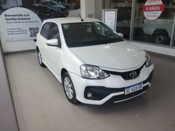 Toyota Etios 5P 1,5 XLS 6MT 2018