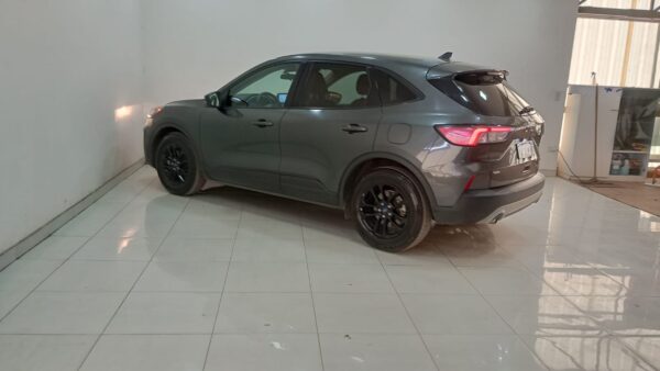 FORD KUGA 2.5 HIBRIDO SD AT - Imagen 12