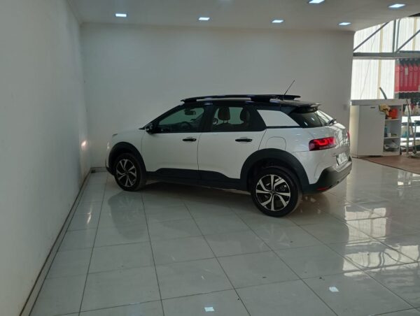 CITROEN C 4 CACTUS 5P 1,6 THP 165 SHINE EAT6 - Imagen 10