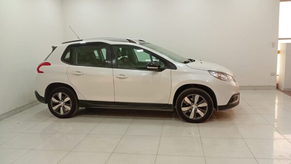 PEUGEOT 2008 5P 1,6 FELINE 2018 - Imagen 12