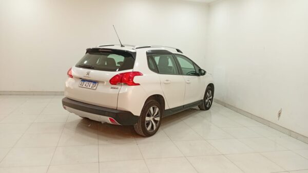 PEUGEOT 2008 5P 1,6 FELINE 2018 - Imagen 6
