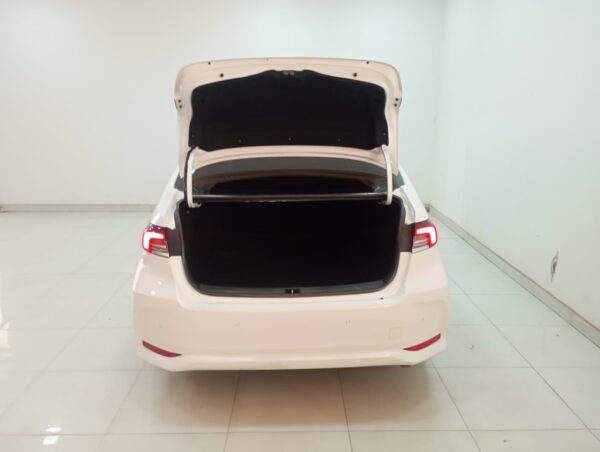 TOYOTA COROLLA 4P HV 1,8 SEG CVT 2020 - Imagen 10