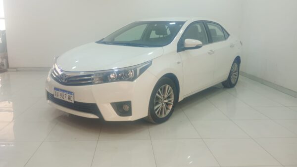 TOYOTA COROLLA 4P 1,8 SEG CVT 2017 - Imagen 3