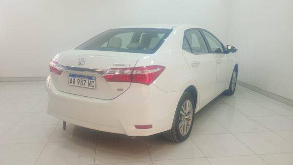 TOYOTA COROLLA 4P 1,8 SEG CVT 2017 - Imagen 5