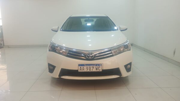 TOYOTA COROLLA 4P 1,8 SEG CVT 2017 - Imagen 6