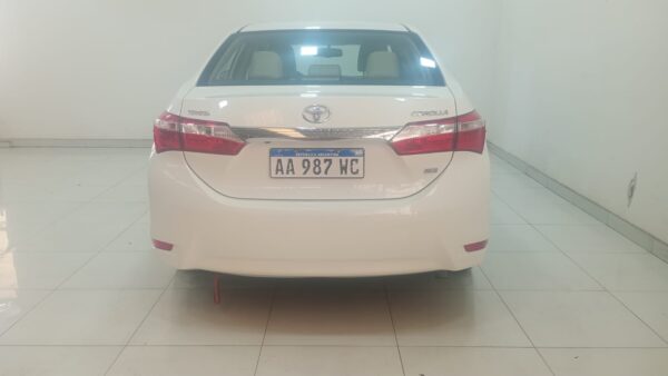 TOYOTA COROLLA 4P 1,8 SEG CVT 2017 - Imagen 9