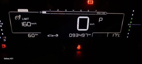 CITROEN C 4 CACTUS 5P 1,6 THP 165 SHINE EAT6 BITONO - Imagen 9