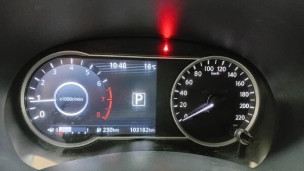 NISSAN KICKS SP 1,6 SPECIAL EDITION CVT - Imagen 11