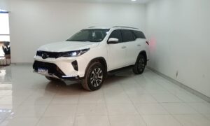 TOYOTA HILUX SW4 5P 2,8 TDi SRX 4X4 7/A A/T 2020