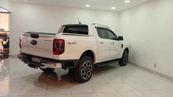FORD RANGER PICK - UP D/C LTD+ 3.0 L V6 4x4 10 AT - Imagen 5