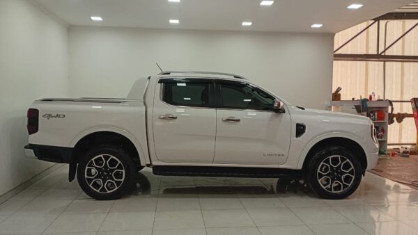 FORD RANGER PICK - UP D/C LTD+ 3.0 L V6 4x4 10 AT - Imagen 10