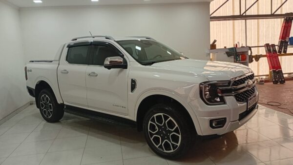 FORD RANGER PICK - UP D/C LTD+ 3.0 L V6 4x4 10 AT - Imagen 12