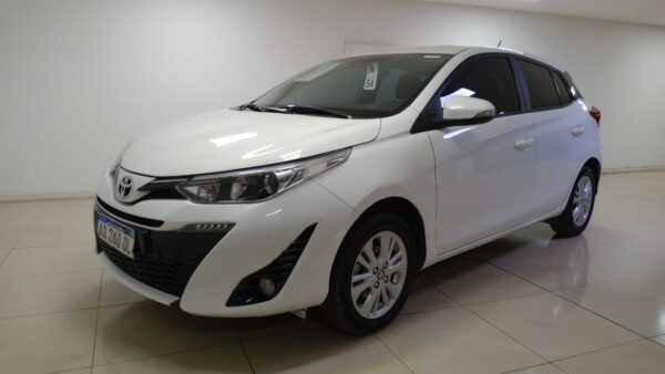 TOYOTA YARIS 5P 1,5 XLS 6MT
