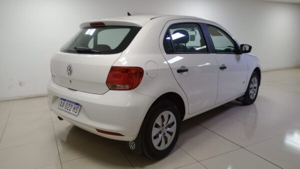 VOLKSWAGEN GOL TRENO 5P 1,6 SERIE 2015 - Imagen 2