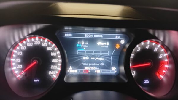 FIAT CRONOS 4P 1,8 PRECISION - Imagen 2