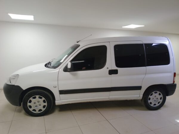 PEUGEOT PARTNER PATAGONICA 1,6 HDi 92 2017 - Imagen 4