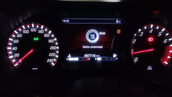 FIAT ARGO 5P 1,8 HGT 2020 - Imagen 5