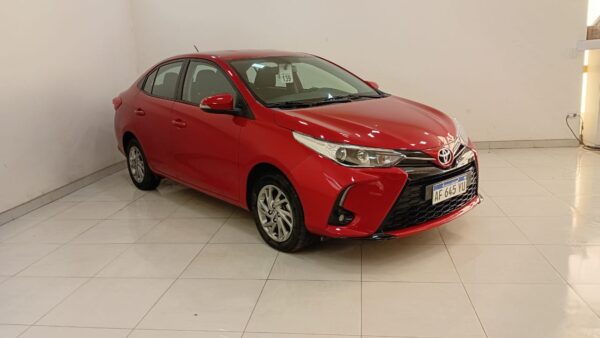 TOYOTA YARIS 4P 1,5 XLS 6MT 2020