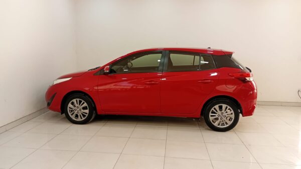 TOYOTA YARIS 5P 1,5 XLS CVT 2020 - Imagen 12