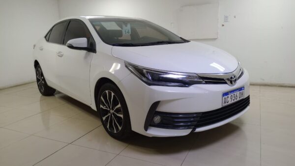 TOYOTA COROLLA 4P 1,8 SEG CVT 2017 - Imagen 5