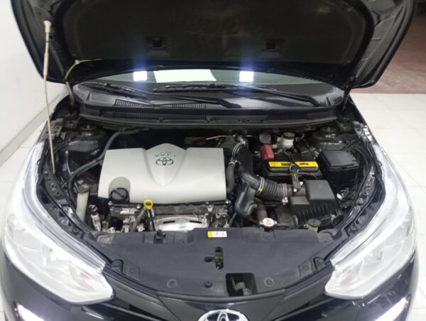 TOYOTA YARIS 4P 1,5 XS 6MT - Imagen 10