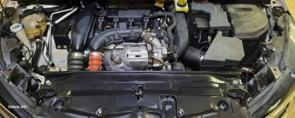 CITROEN C 4 LOUNGE 4P 1,6 THP 165 MT6 FEEL PACK - Imagen 4