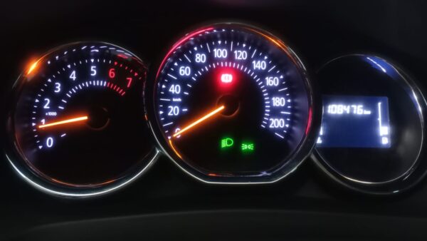 RENAULT LOGAN 4P 1,6 16V INTENS - Imagen 3