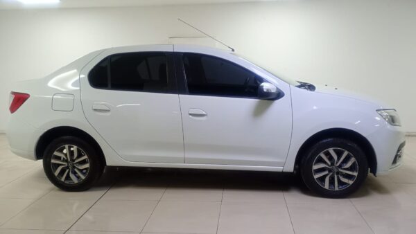 RENAULT LOGAN 4P 1,6 16V INTENS - Imagen 5