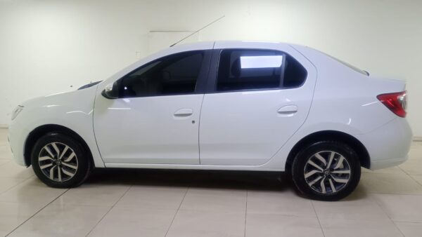 RENAULT LOGAN 4P 1,6 16V INTENS - Imagen 9
