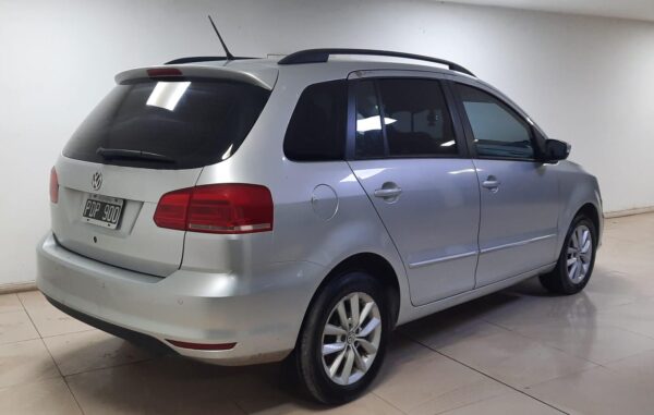 VOLKSWAGEN SURAN 5P 1,6 TRENDLINE - Imagen 4
