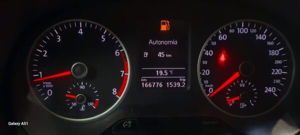 VOLKSWAGEN SURAN 5P 1,6 TRENDLINE - Imagen 12