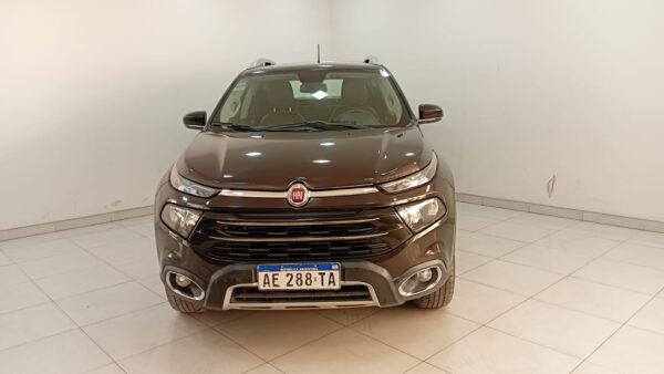 FIAT TORO PICK UP D/C 2,0 TD VOLCANO 4X4 9AT - Imagen 8