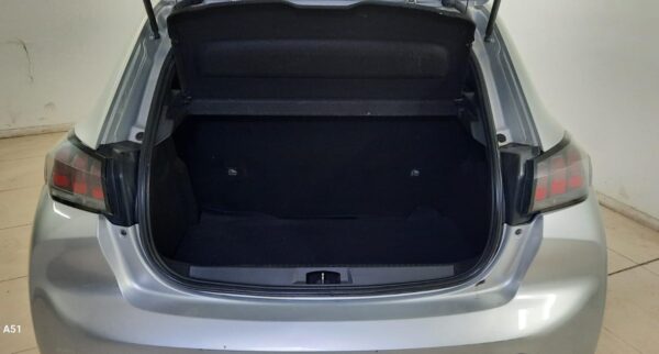 PEUGEOT 208 1.2 LIKE - Imagen 10