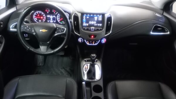 CHEVROLET CRUZE 5P 1,4 T LT MT - Imagen 12