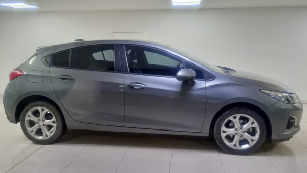 CHEVROLET CRUZE 5P 1,4 T LT MT - Imagen 8