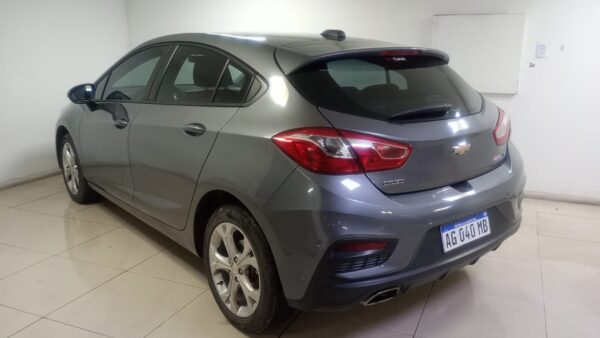 CHEVROLET CRUZE 5P 1,4 T LT MT - Imagen 10